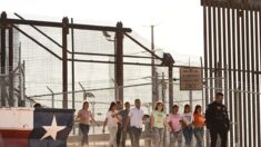 EXCLUSIVA: Políticas fronterizas de Biden crean lagunas para traficantes de personas, según expertos
