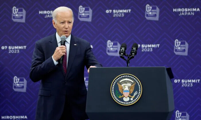 El presidente Joe Biden habla durante una conferencia de prensa posterior a la Cumbre de Líderes del G-7, en Hiroshima, el 21 de mayo de 2023. (Kiyoshi Ota/Pool/AFP a través de Getty Images)
