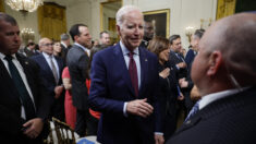 El gobierno de Biden revela la primera estrategia nacional para combatir el antisemitismo