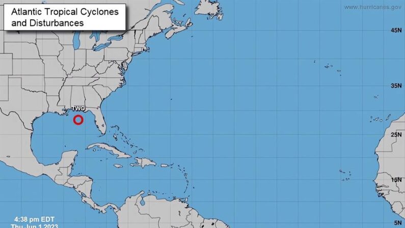 Imagen cedida por el Centro Nacional de Huracanes (NHC) de Estados Unidos donde se muestra la localización de la segunda depresión tropical de 2023 en el Golfo de México. EFE/NHC
