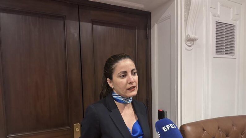 Rosa María Payá, la hija de Oswaldo Payá, el opositor cubano fallecido en 2012, habla con Efe en Washington (EE. UU). EFE/ Octavio Guzmán