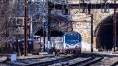 EE.UU. invertirá 570 millones para agilizar y hacer más seguras las vías del tren