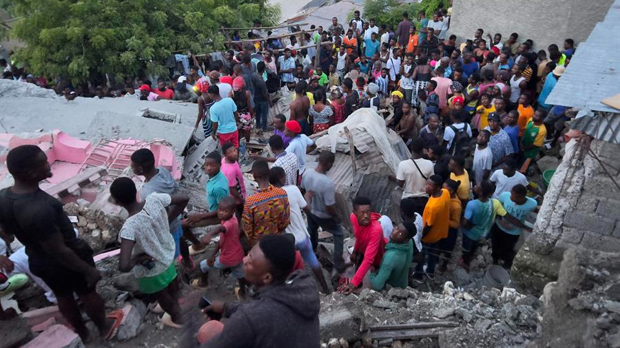 Al menos tres muertos y varios heridos por sismo en Haití