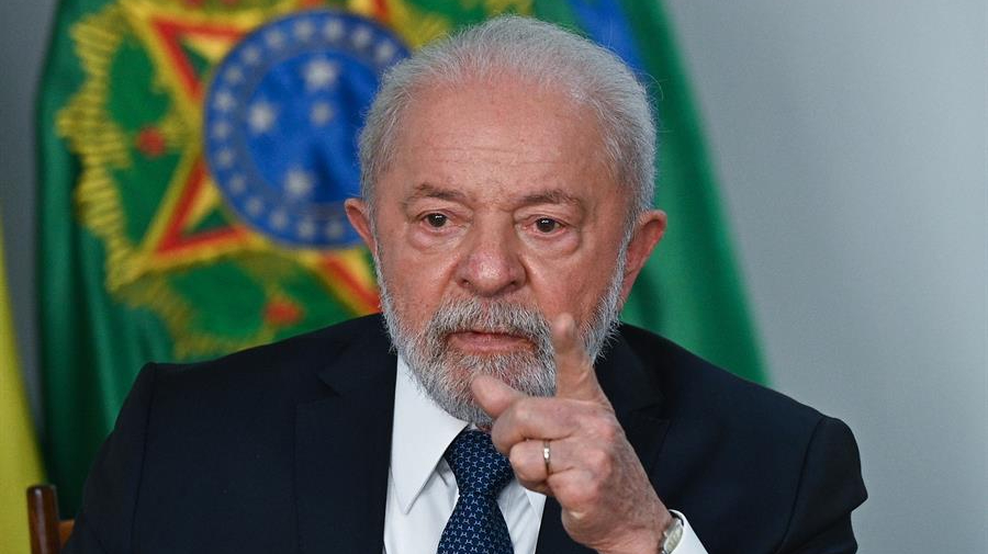 Organización del exilio venezolano declara "persona non grata" a Lula