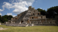 Arqueólogos descubren antigua ciudad maya en Campeche, en el sureste de México