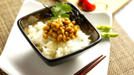 Natto, un potente superalimento: De combatir el COVID a promover la longevidad