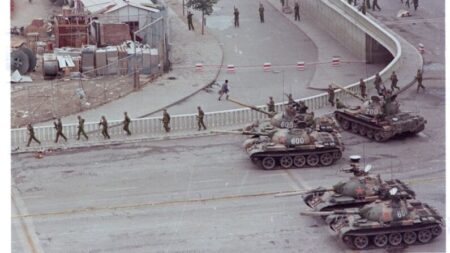 “Símbolo de desafío”: La memoria de la masacre de la plaza de Tiananmen se mantiene viva por los defensores