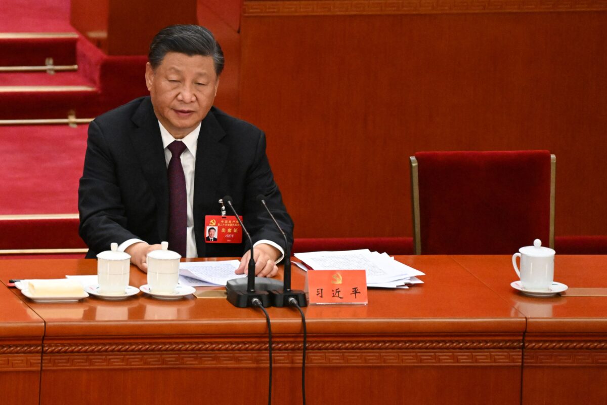 Xi pide a jefes responsables de seguridad nacional china prepararse para "peores escenarios"