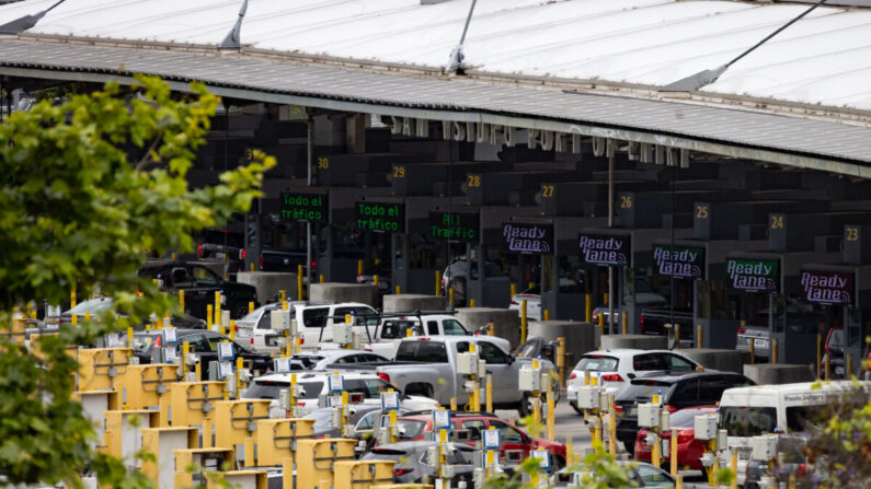 La entrada fronteriza de San Ysidro, cerca de San Diego, California, el 31 de mayo de 2023. (John Fredricks/The Epoch Times)