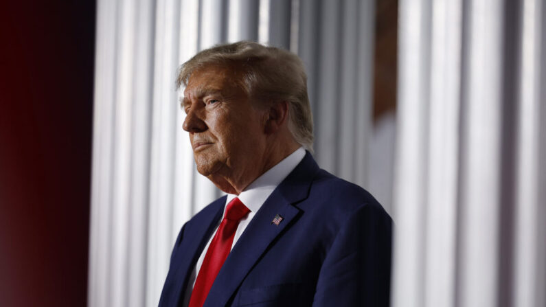 El expresidente Donald Trump en el Trump National Golf Club de Bedminster, Nueva Jersey, el 13 de junio de 2023. (Chip Somodevilla/Getty Images)