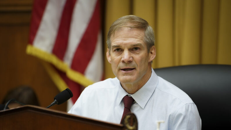 El presidente del Comité Judicial de la Cámara de Representantes, el representante Jim Jordan (R-Ohio), habla durante el testimonio de John Durham en el Congreso, en Washington, el 21 de junio de 2023. (Madalina Vasiliu/The Epoch Times)