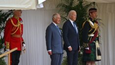 Biden se toma un té con el rey Carlos en el castillo de Windsor y habla sobre el cambio climático