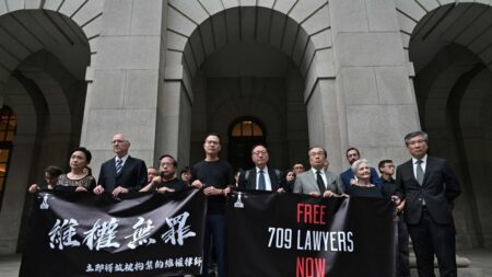Sigue persecución contra abogados de DD.HH. en China tras 8 años de represión nacional