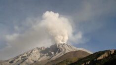 Perú declara estado de emergencia en área cercana al volcán Ubinas por “peligro inminente”