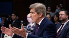 Política de Biden sobre China está bajo escrutinio: Kerry se reunirá con funcionarios del PCCh