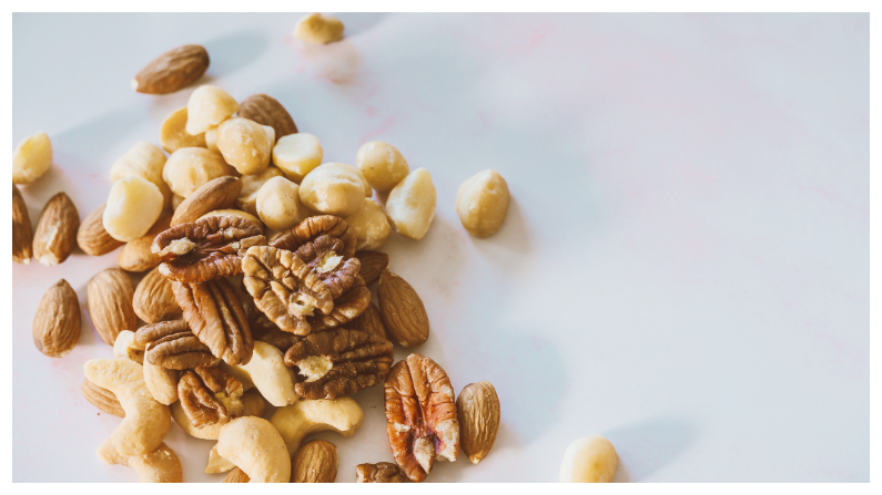 La nutricionista Huang Yiling comparte los cinco frutos secos con mayor valor nutritivo, entre ellos las nueces de Brasil. (Pexels/Jess Loiterton)