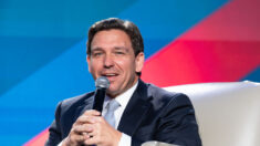 Gobernador DeSantis promete estilo militar de «la misión primero» en mitin previo a debate