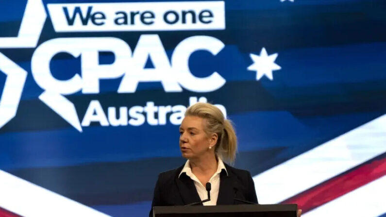 La senadora nacional Bridget McKenzie habla en el CPAC Australia en Sydney, Australia, el 19 de agosto de 2023. (Wade Zhong/The Epoch Times)