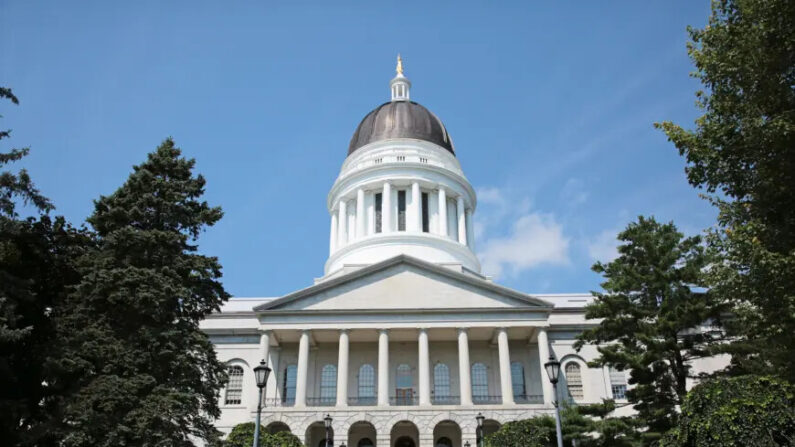 El edificio del Capitolio en Augusta, Maine, el 29 de julio de 2023. (Richard Moore/The Epoch Times)
