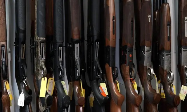 Armas en Nueva York en una imagen de archivo. (Timothy A. Clary/AFP vía Getty Images)