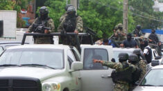 Detención de un líder criminal desata balacera y vehículos en llamas en sureste mexicano