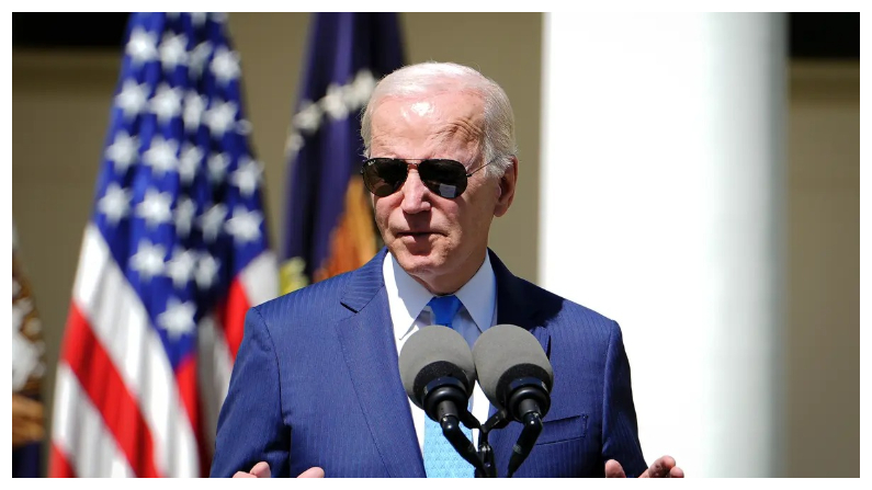 El presidente de EE.UU., Joe Biden, habla sobre el apoyo a las familias, los asistentes sociales y los cuidadores familiares en el Rose Garden de la Casa Blanca en Washington el 18 de abril de 2023. (Madalina Vasiliu/The Epoch Times)