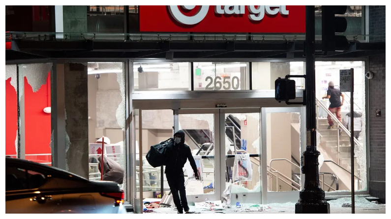 Target cerrará 9 tiendas en 4 estados alegando "delincuencia organizada en comercio minorista"