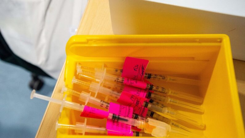 Vacunas contra COVID-19 en Massachusetts en una imagen de archivo. (Joseph Prezioso/AFP vía Getty Images)