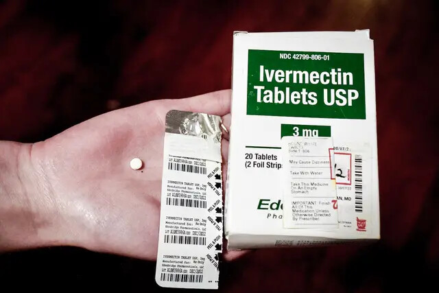 Tabletas de ivermectina envasadas para uso humano. (Natasha Holt/The Epoch Times)
