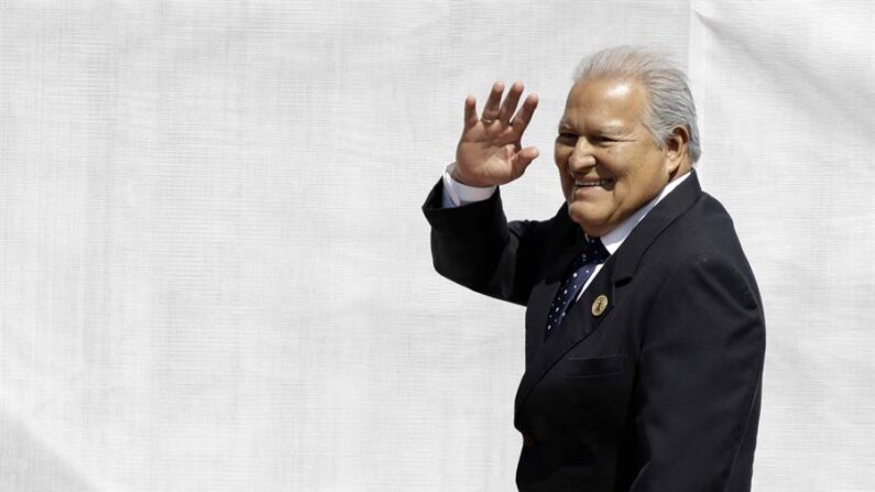 El expresidente de El Salvador Sánchez Cerén (2014-2019), en una fotografía de archivo. EFE/Jeffrey Arguedas
