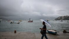 Las tormentas Lidia y Max causan lluvias mientras se acercan al oeste de México