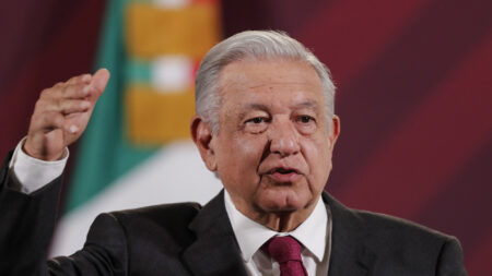 AMLO: México enviará nota diplomática por obstrucción de Texas al libre comercio en la frontera