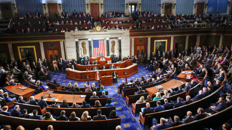 La Cámara de Representantes se reúne para elegir un nuevo presidente, en el Capitolio de EE.UU., el 17 de octubre de 2023. (Chip Somodevilla/Getty Images)
