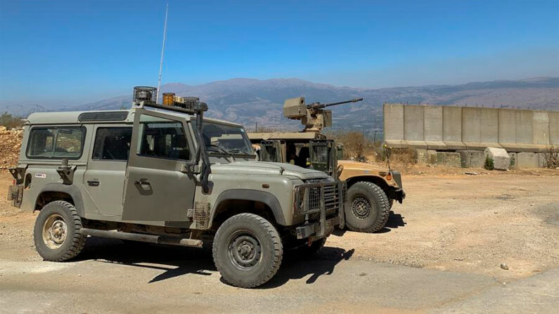 Despliegue del Ejército israelí sobre la Línea Azul el 21 de junio de 2023 en la frontera con Líbano en el puesto de observación de Tziporen, norte de Israel. EFE/ Sara Gómez Armas