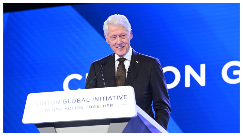 El ex presidente Bill Clinton habla durante la reunión de la Iniciativa Global Clinton en el New York Hilton Midtown el 19 de septiembre del 2023 en Nueva York. (Fotografía de Noam Galai/Getty Images para la Iniciativa Global Clinton)