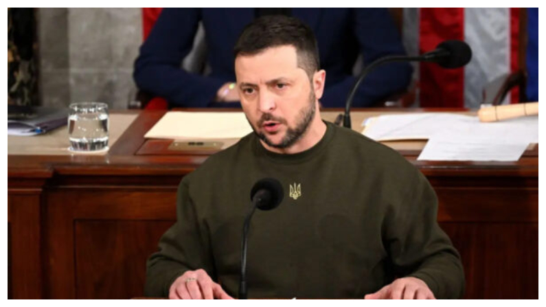 El presidente de Ucrania, Volodymyr Zelenskyy, se dirige al Congreso de Estados Unidos en el Capitolio de Washington, el 21 de diciembre de 2022. (Mandel Ngan/AFP vía Getty Images)