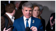 McCaul: Cámara de Representantes está redactando autorización para uso de fuerza militar contra Hamás