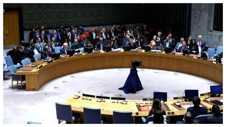 Los delegados asisten durante la reunión del Consejo de Seguridad sobre el estatus de los palestinos y la situación actual en Oriente Medio en la sede de las Naciones Unidas en Nueva York, el 18 de octubre del 2023. (John Lamparski/Getty Images)
