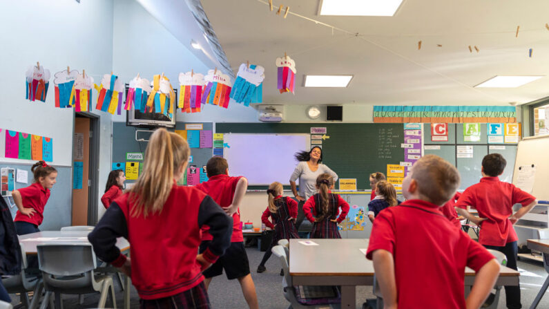 Clase de artes escénicas en la Escuela Primaria Lysterfield en Melbourne, Australia, el 26 de mayo de 2020. (Daniel Pockett/Getty Images)Images)