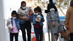 Congreso médico cancela discurso de apertura de profesor que se opone a vacunas contra COVID
