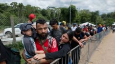Panamá cierra tres pasos de acceso en el Darién para «canalizar» el flujo de migrantes