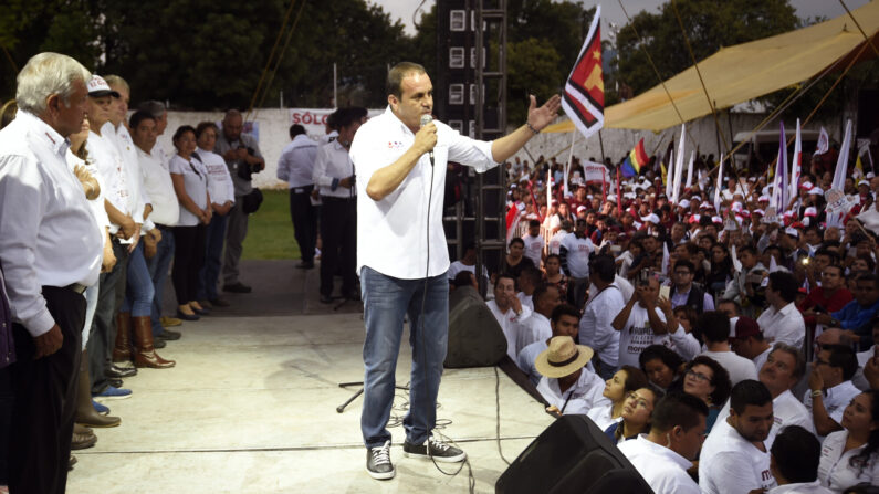 Cuauhtémoc Blanco habla durante un mitin de campaña el 16 de junio de 2018. (ALFREDO ESTRELLA/AFP vía Getty Images)