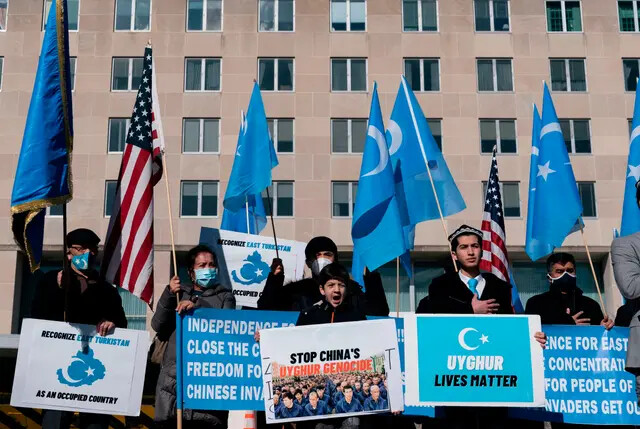 El mando chino "en realidad quiere deshacerse de los uigures", según un defensor de derechos humanos