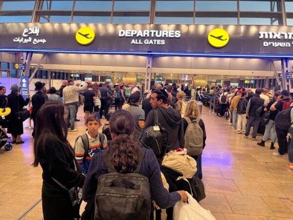 Aeropuerto Ben Gurion el 9 de octubre del 2023, tras el atentado terrorista de Hamás y el comienzo de la guerra entre Israel y Hamás. (Cortesía del obispo Quiqq Lawrence).