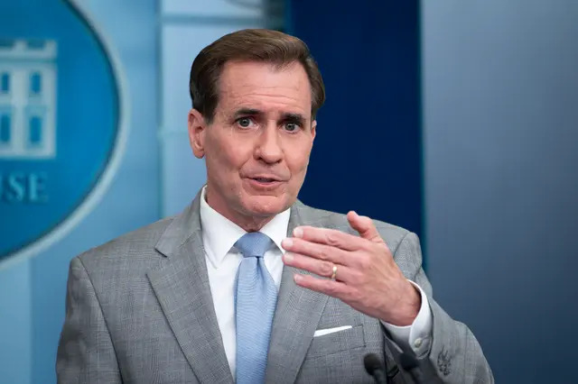 El coordinador de Comunicaciones Estratégicas del Consejo de Seguridad Nacional, John Kirby, habla durante una rueda de prensa en la Casa Blanca en Washington el 26 de junio de 2023. (Madalina Vasiliu/The Epoch Times)