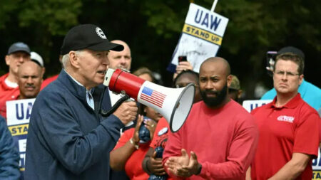 Biden vs Trump: Trabajadores de la UAW están divididos sobre quién defiende más a la clase trabajadora