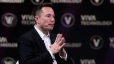 Elon Musk arremete contra la censura de NewsGuard