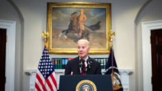 El presidente Biden defiende el uso de fondos preasignados para ampliar el muro fronterizo de Texas