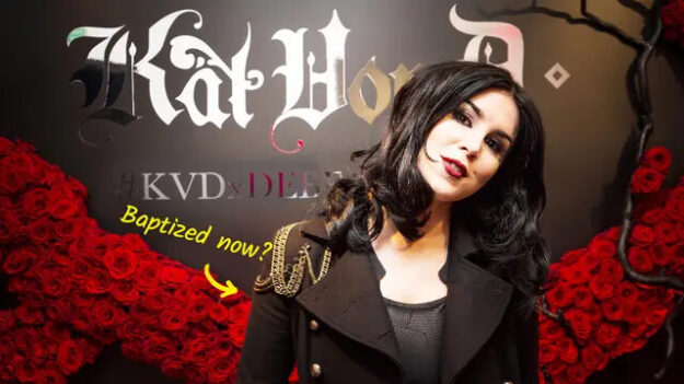 Kat Von D, tatuadora y magnate del maquillaje, es bautizada tras arrojar libros sobre brujería y magia