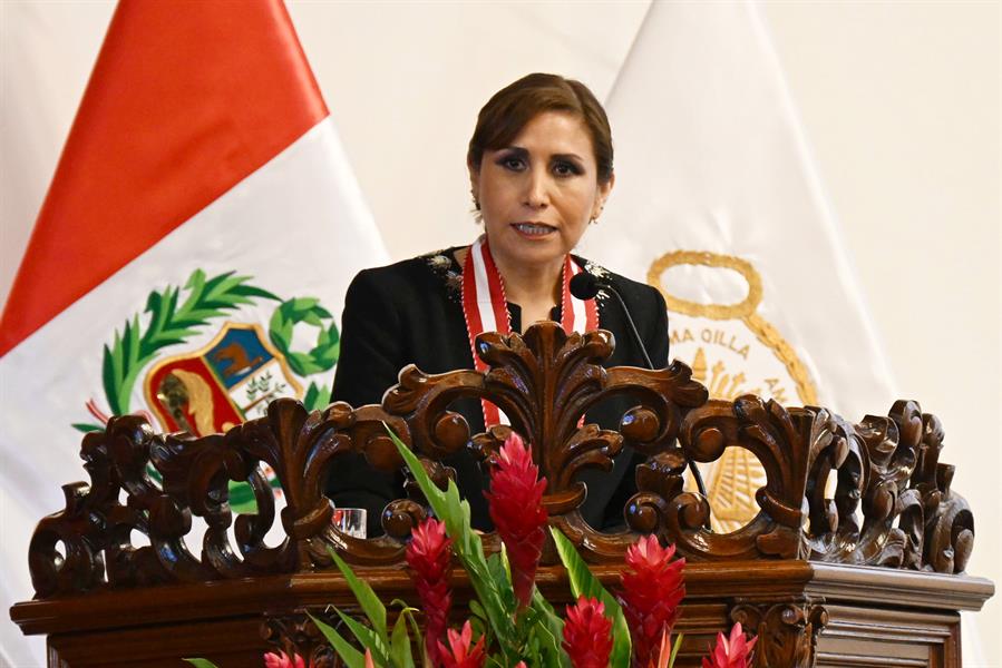 La fiscal general de Perú afirma que es víctima de "una calumniosa imputación"